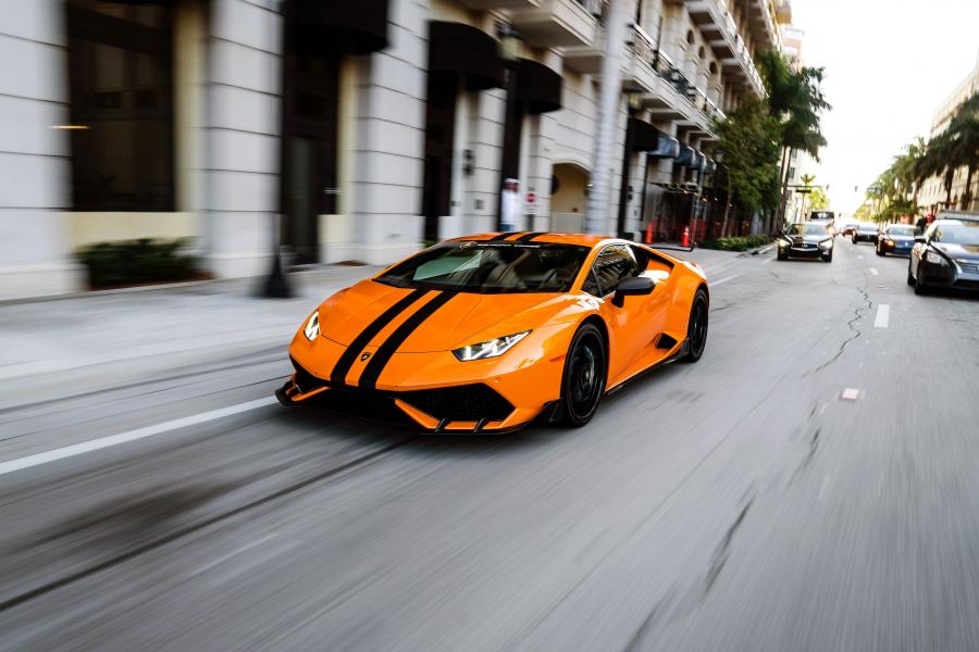  Lamborghini Huracan LP610-4 Aero Kit 2016 года  (NA) (фото 1 из 2)